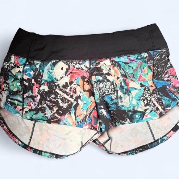 Lululemon Colorful Abstract Women's Shorts - Picture 1 of 4